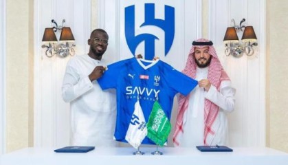 官方：卡利杜·库利巴利加盟利雅得新月 签约3年