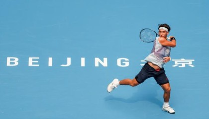 今日NBA比分直播-张奔斗：中网8强！布云朝克特从“磨男”华丽变身猛男