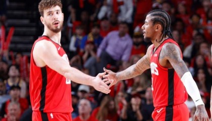 轰38分创纪录！杰伦·格林蜕变：火箭双子星无惧勇士