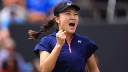 NBA赛事在线观看-张奔斗：朱琳首入草地四强，发球接发球成关键